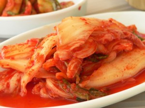 Kimchi (makanan khas Korea yang sangat terkenal)